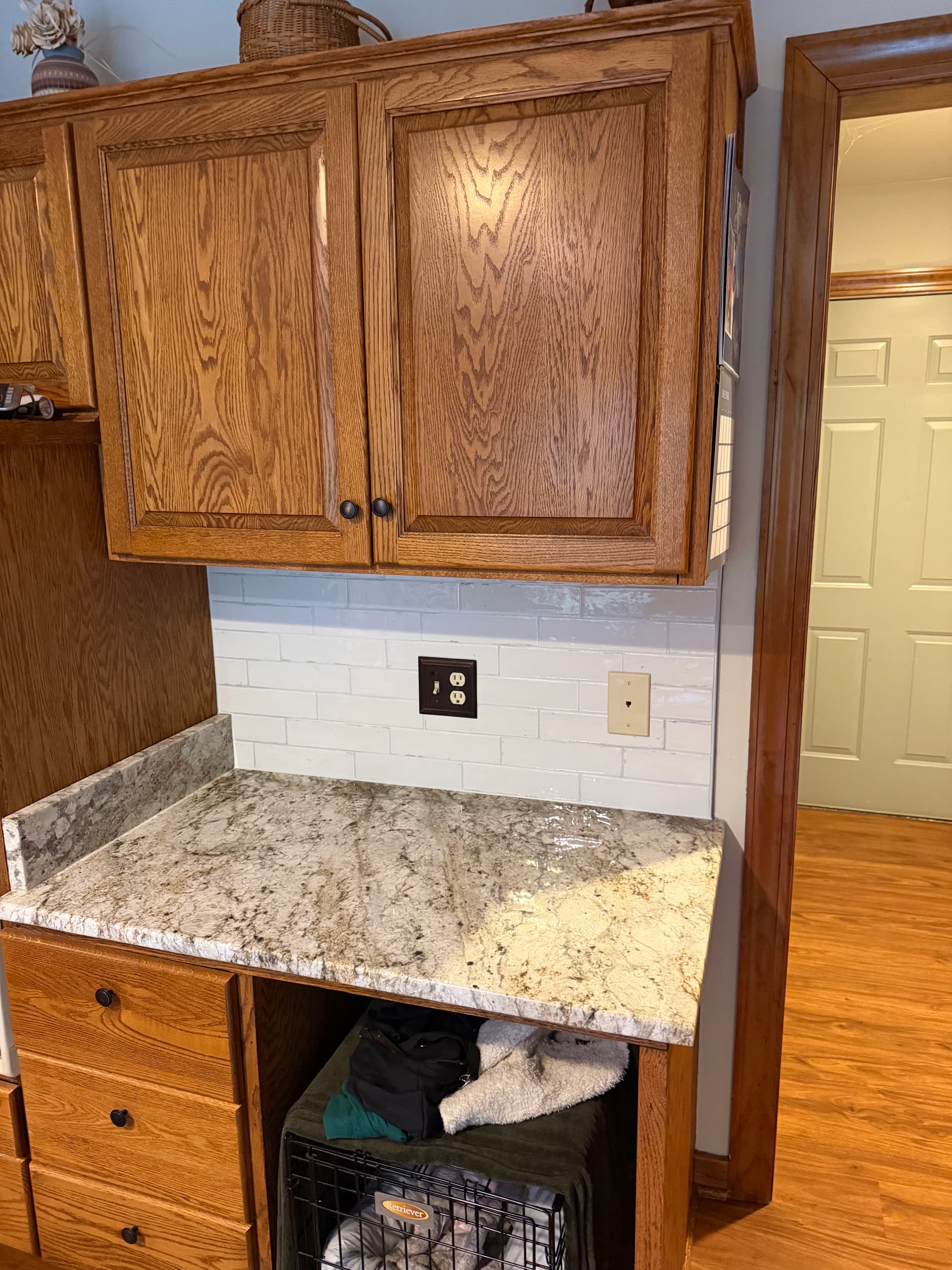 Gallery photos for Porcelain Tile Backsplash Install at High Rock Lake: Image #6