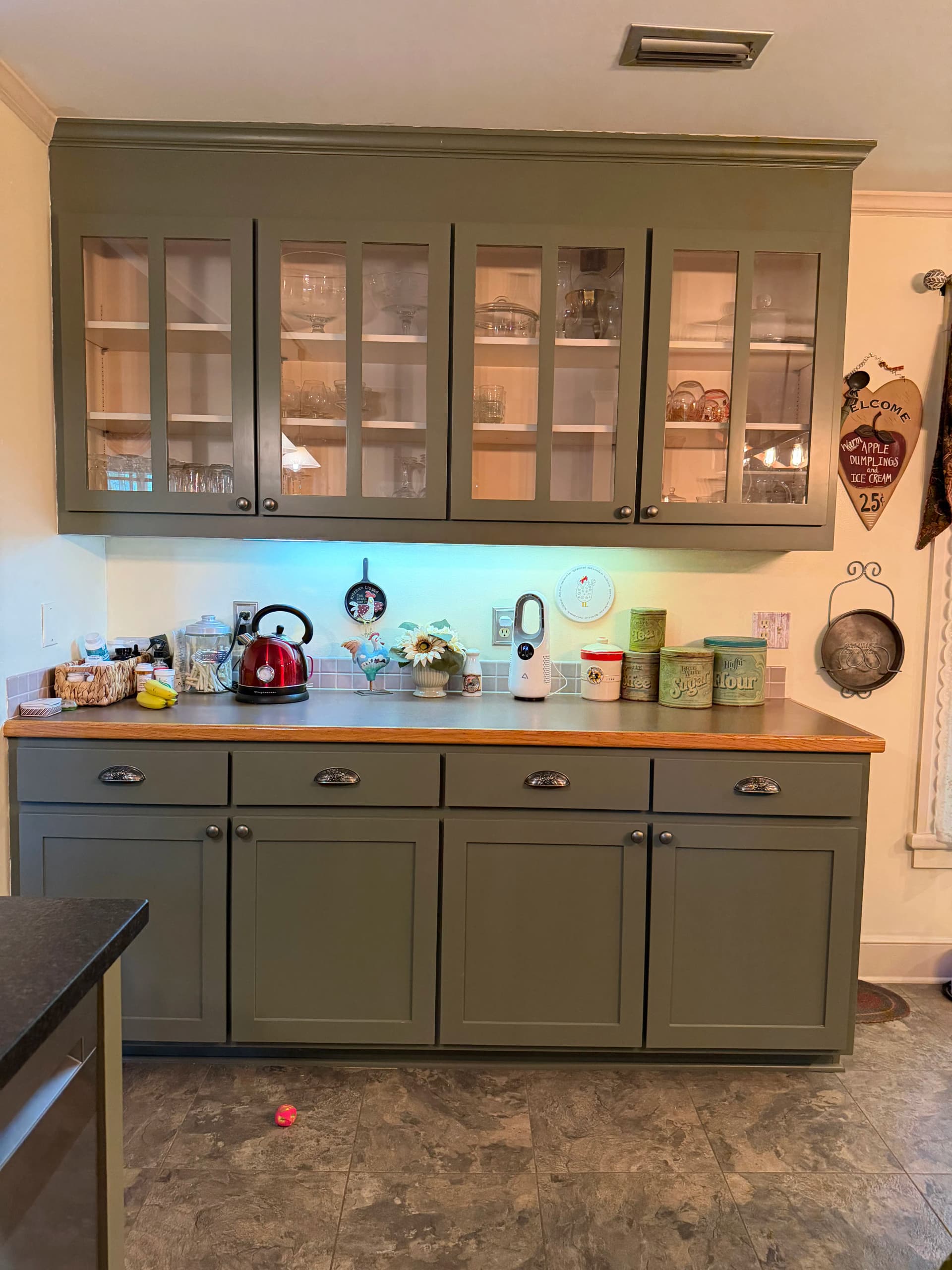 Gallery photos for Historic Mount Pleasant Home Gets a Fresh Kitchen Without Losing Its Soul: Image #9