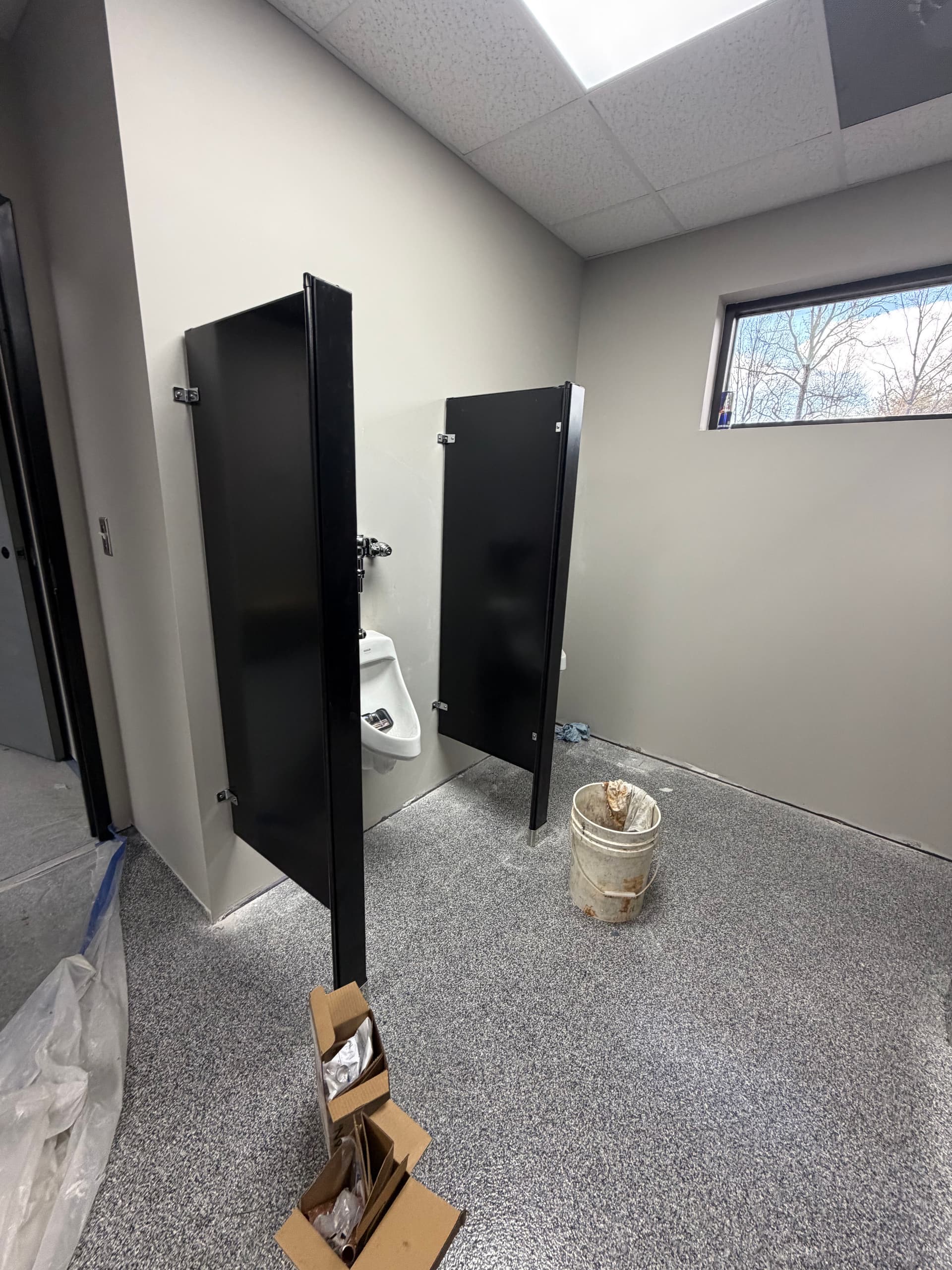 Gallery photos for Bathroom Partition Success in Commercial Space: Image #3