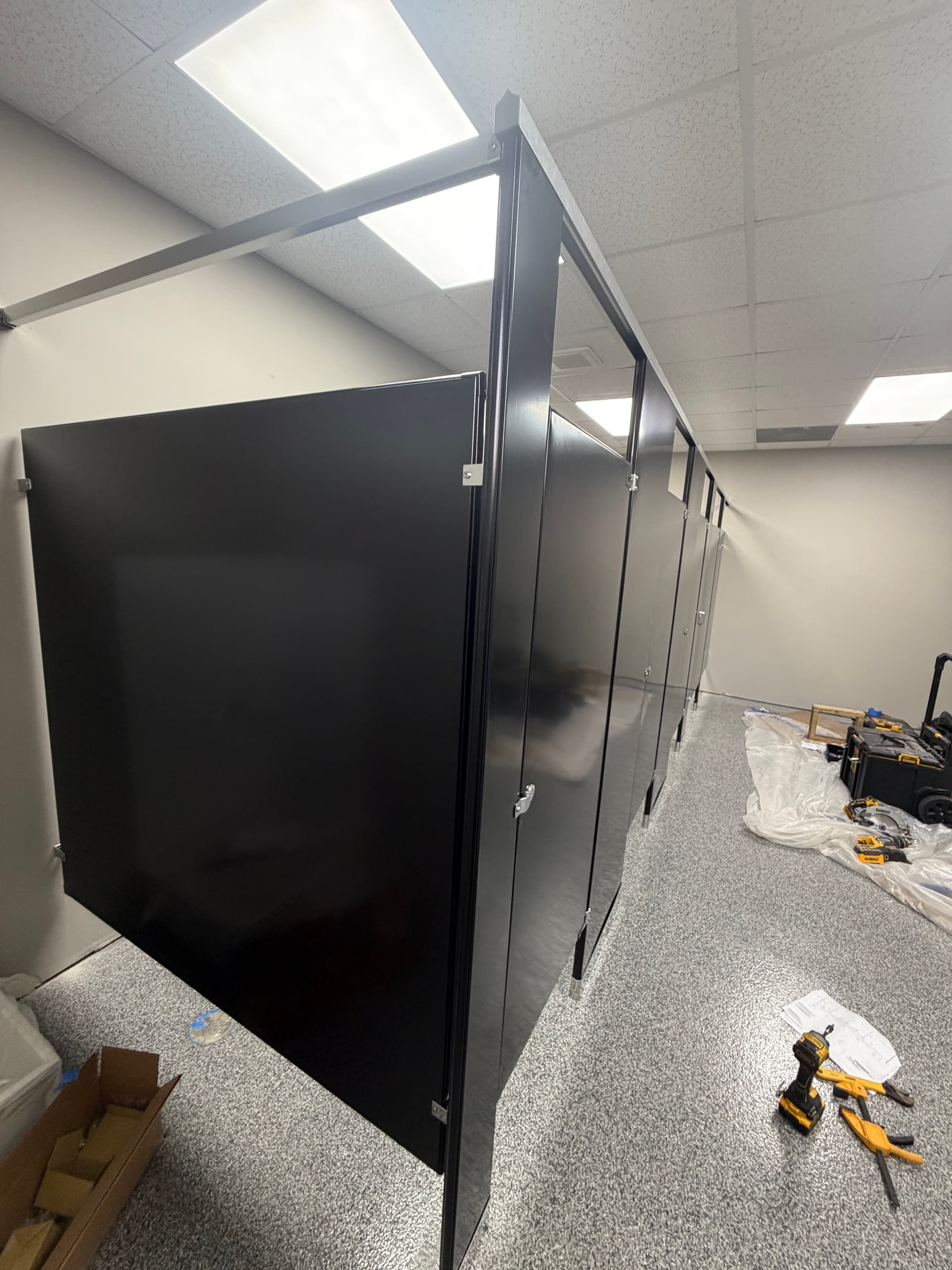 Gallery photos for Bathroom Partition Success in Commercial Space: Image #8