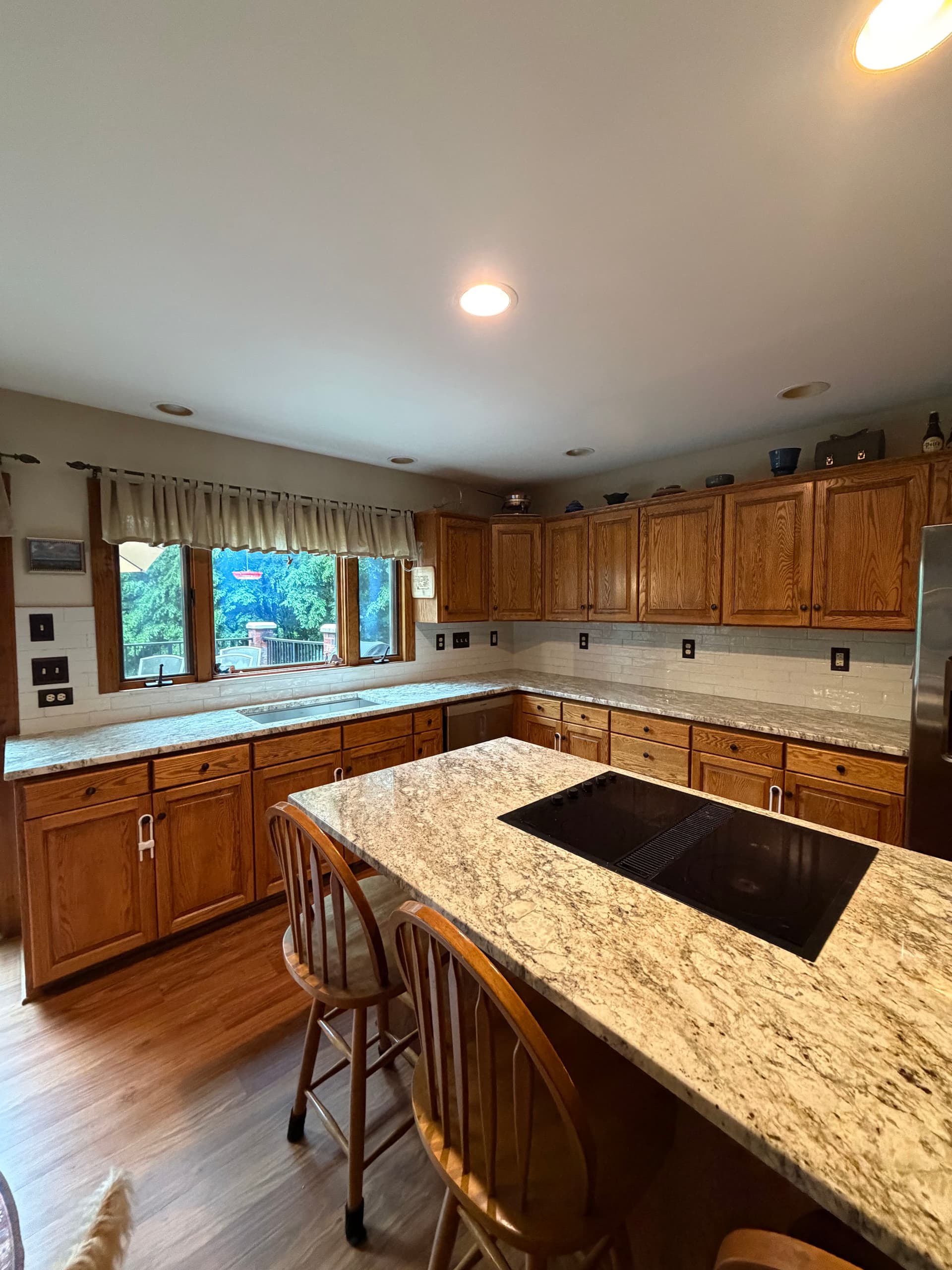 Gallery photos for Porcelain Tile Backsplash Install at High Rock Lake: Image #5