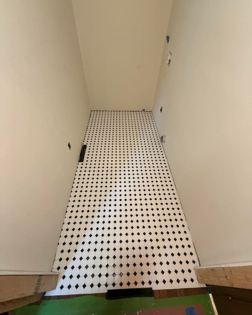 Gallery photos for Seamless Mosaic Tile Flooring in Salisbury NC: Image #4