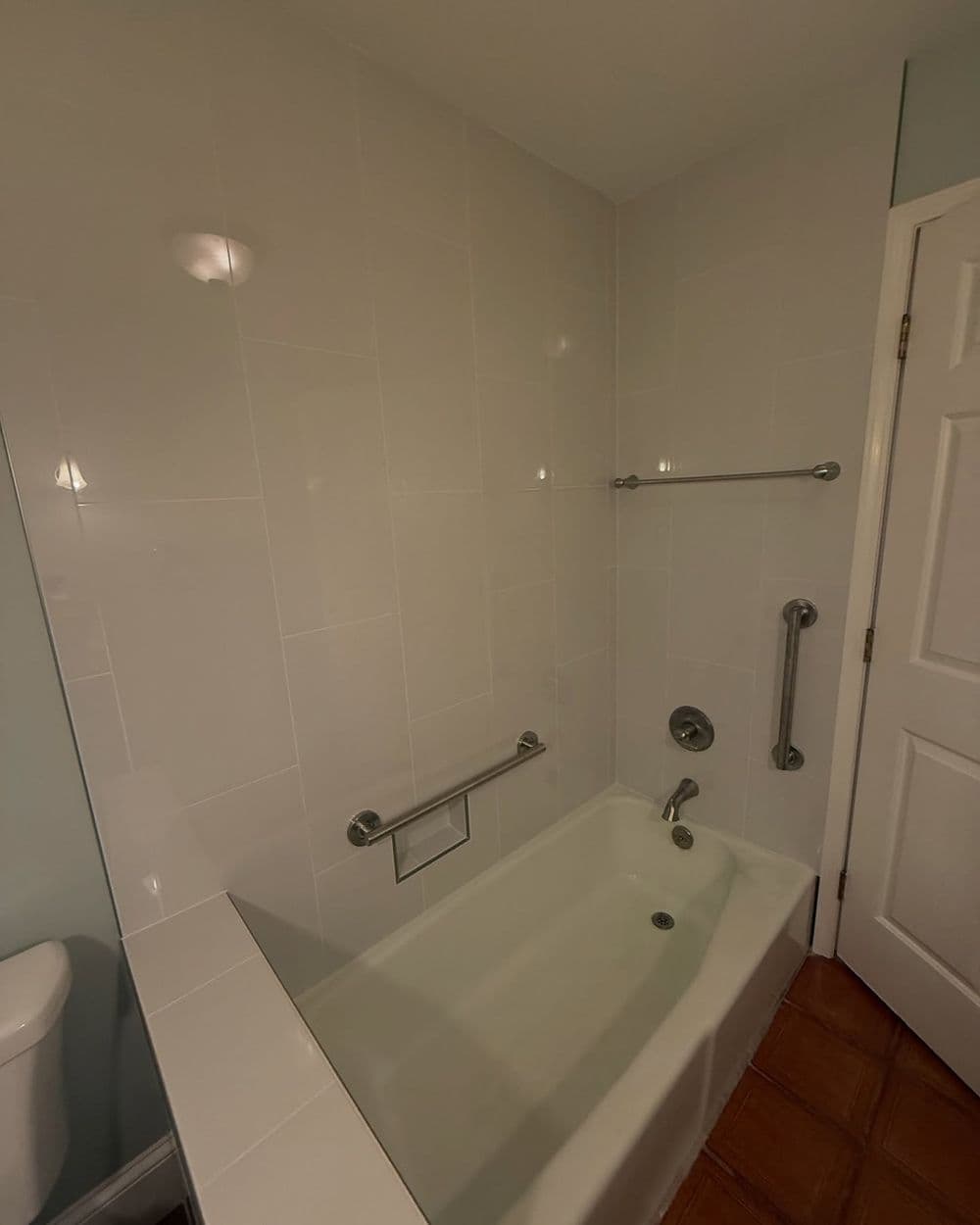 Gallery photos for New Tile Tub Surround Installation in Concord: Image #5