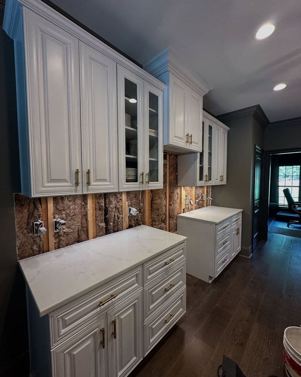 Gallery photos for Stunning Mirror Tile Backsplash Project in Concord: Image #4