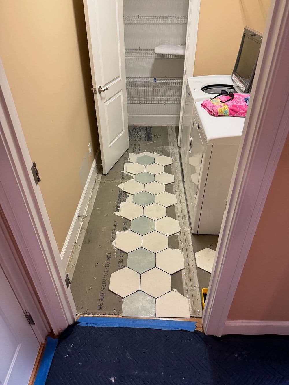 Gallery photos for Laundry Room Tile Installation: Image #2